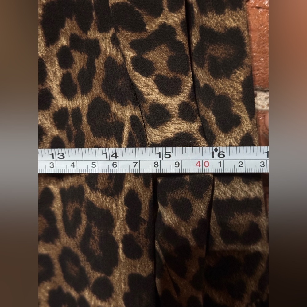 Michael Kors Brown Leopard Print Top EUC Size Small - Picture 4 of 5